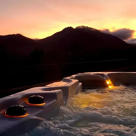 Des Sommets Privatif Vue Panoramique Sur Les Montagnes Lavigerie